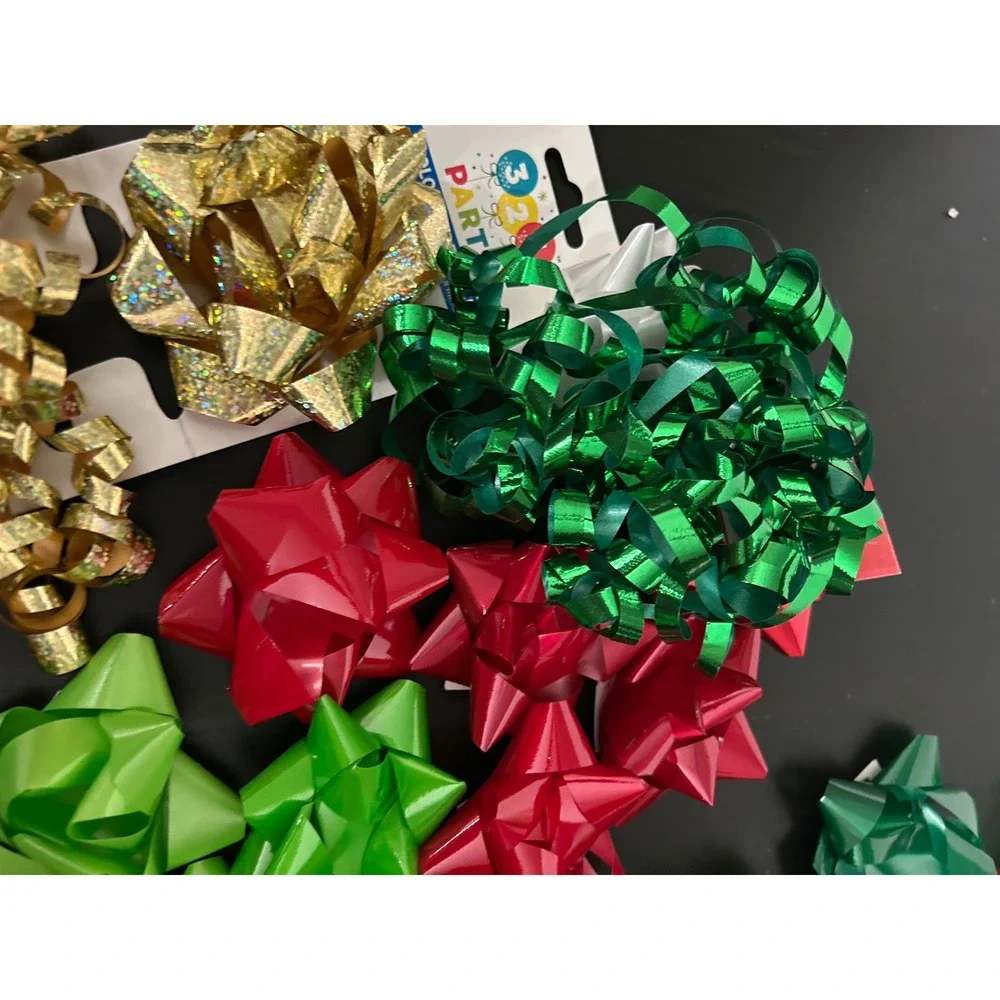 Gift Bows and Ribbon Bulk Lot Christmas Red Green Gold Silver American Greetings